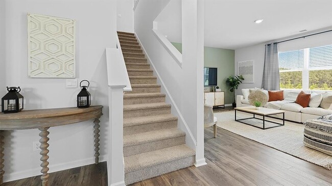 Building Photo - 105 Whitewood Dr