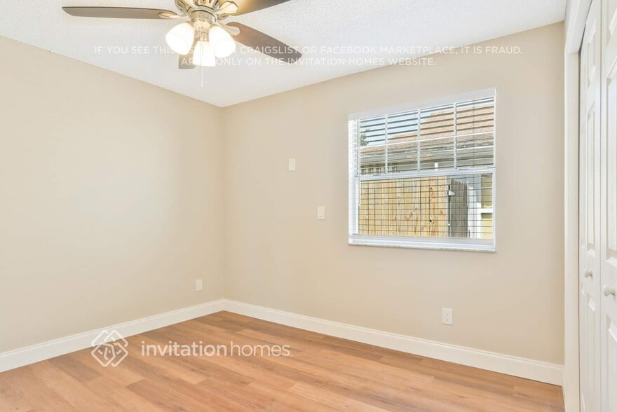 Building Photo - 3434 Coachlight Dr