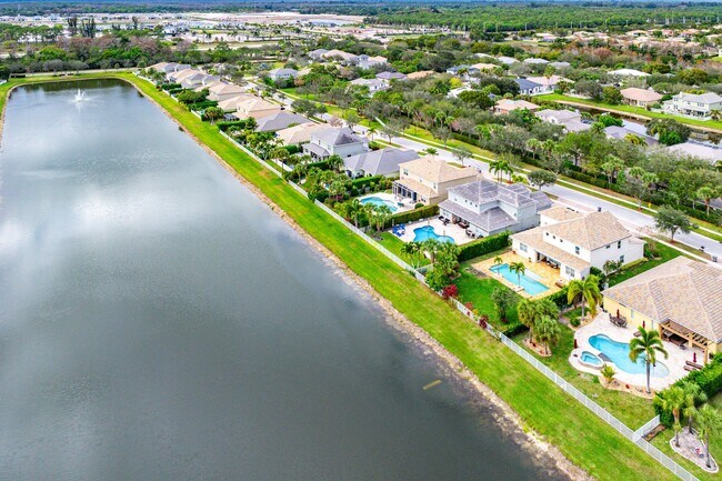 Building Photo - 9460 Wrangler Dr