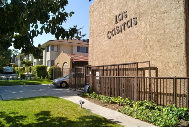 Building Photo - 1005 W Duarte Rd