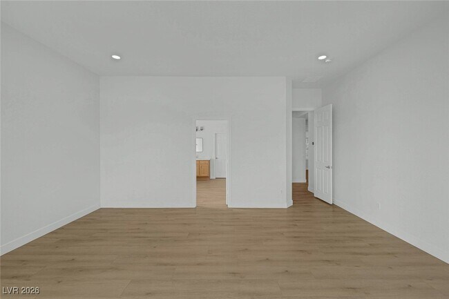 Building Photo - 3492 Hawksbeard Ct