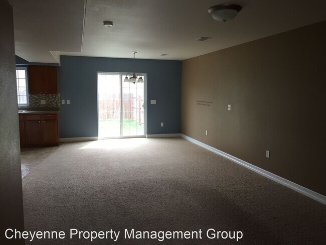 Building Photo - 3 br, 3 bath House - 4741 Harmon Ave