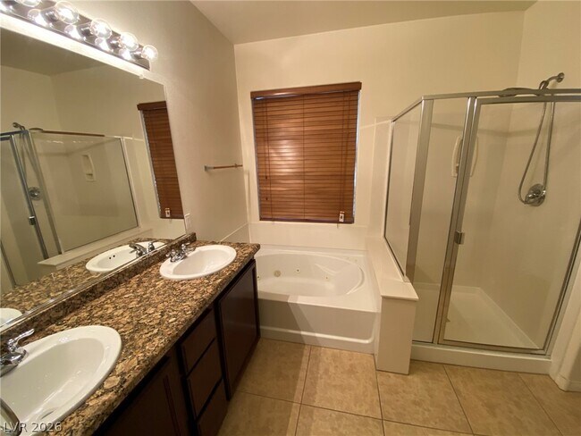 Building Photo - 2016 Turtle Beach Ave