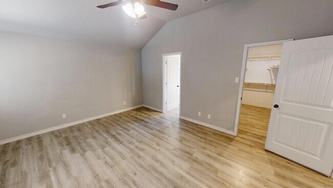 Building Photo - 904 Clanton Cove
