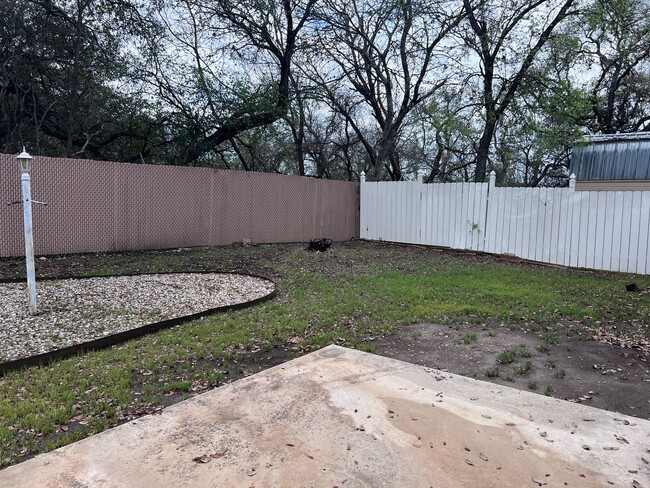 Building Photo - 6234 Pancho Villa Dr