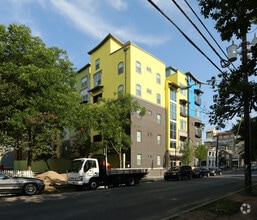 Building Photo - 21 Pearl