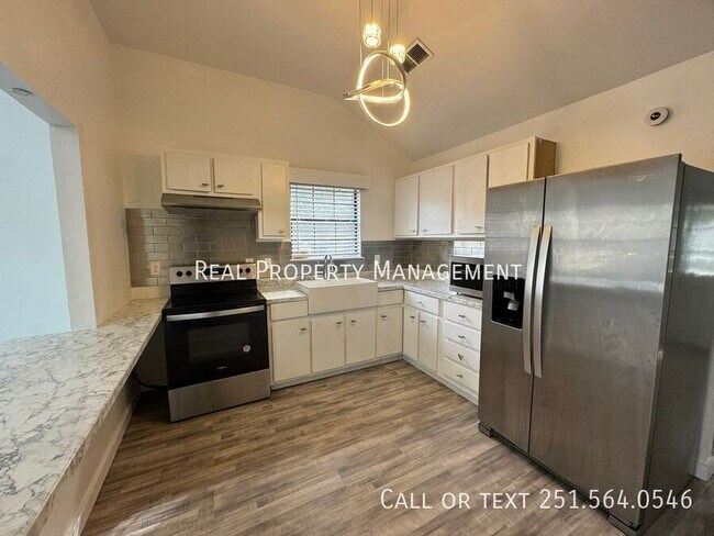 Building Photo - 6017 Mission Hills Ct