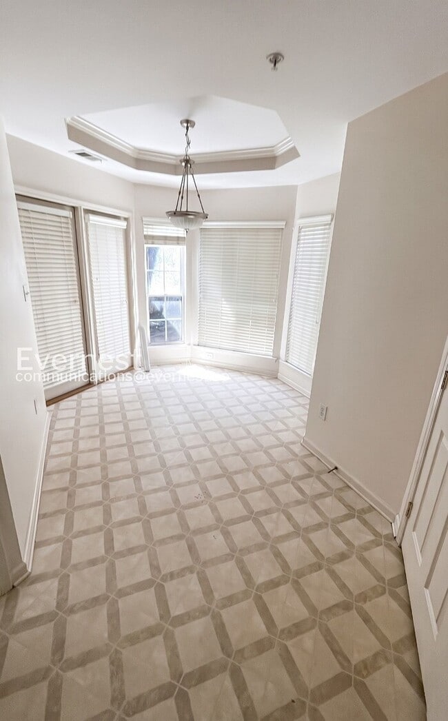Building Photo - 2 Bed & 2 Bath House / Pet-friendly / Section 8 Accepted