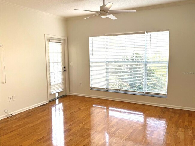 Building Photo - 800 S Dakota Ave