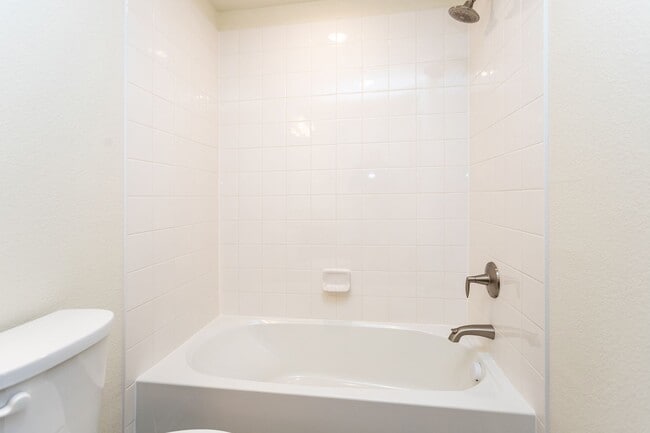 Building Photo - Luxury Condo Living with Mountain Views in the Heart of Briargate!!