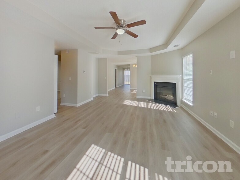 Building Photo - 4059 Angels Dr