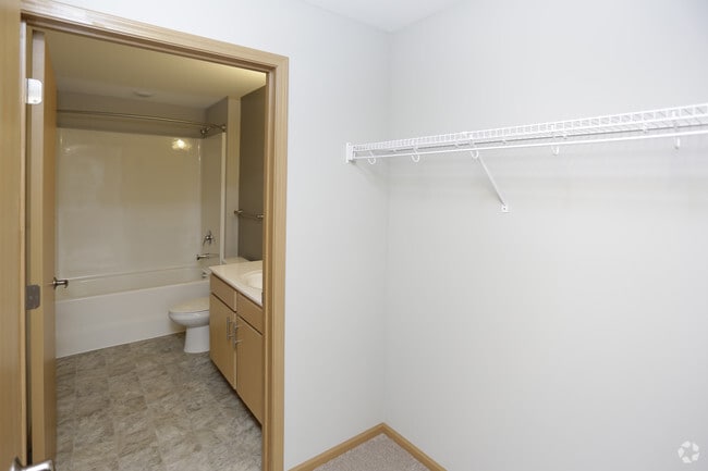 Master Closet - Frost English Village
