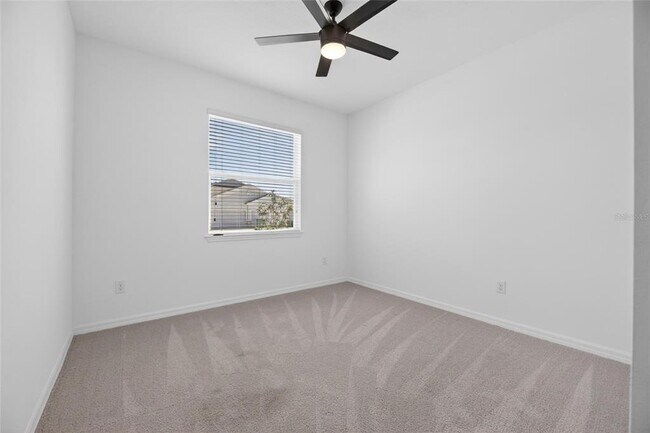 Building Photo - 2425 Bending Bonsai Dr