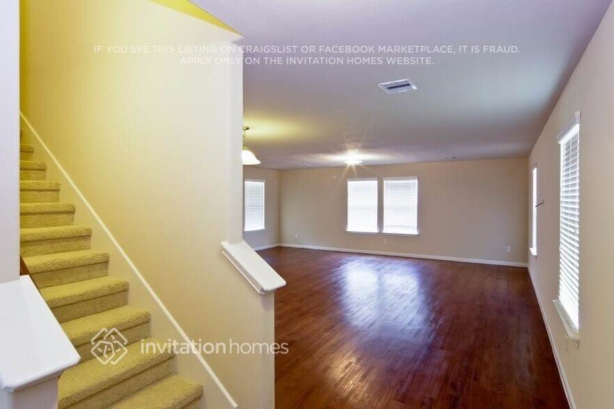 Building Photo - 18711 N Lyford Dr