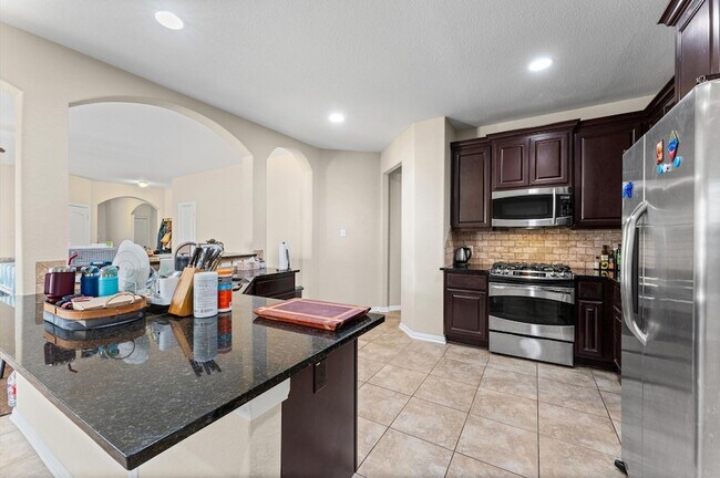 Building Photo - 235 New Harmony Trail