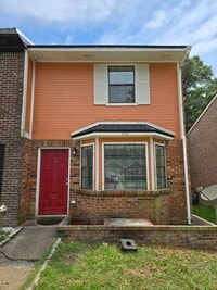 Building Photo - 208 Edith Way