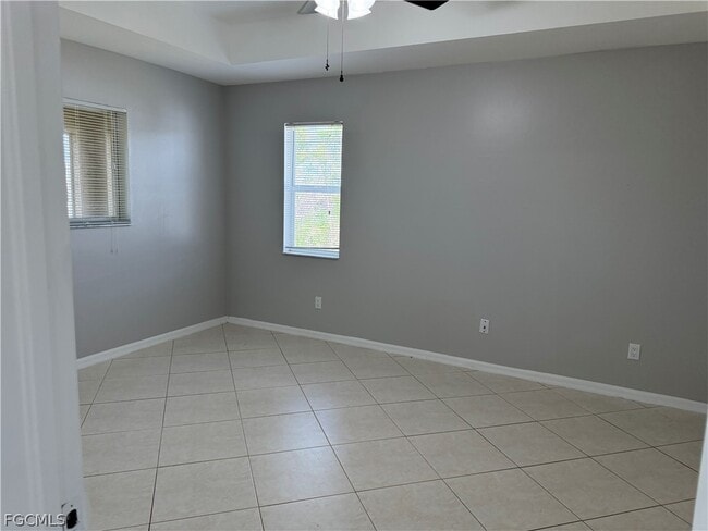 Building Photo - 3540 NE 20th Pl