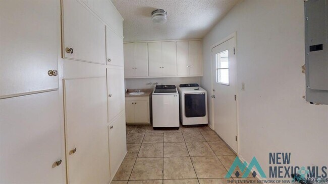 Building Photo - 1317 Piedmont Dr