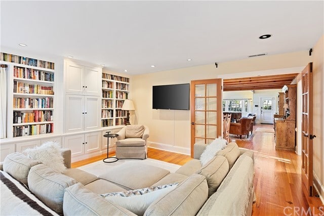 Building Photo - 2310 Bowdoin St