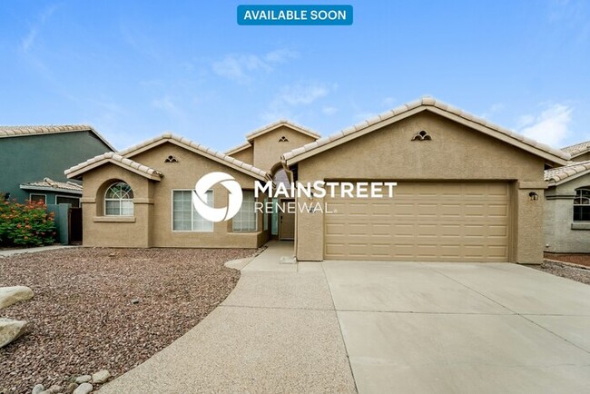 Primary Photo - 6730 W Nueva Vista Dr