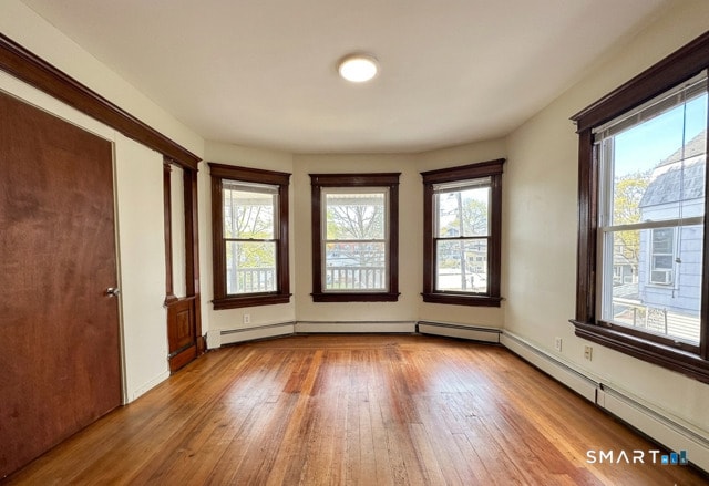 Building Photo - 341 Stanley St