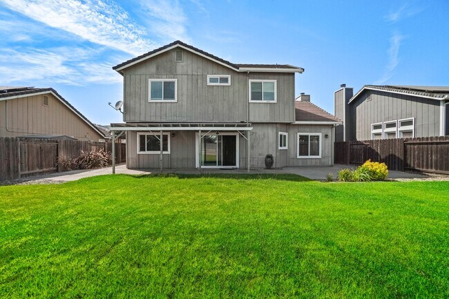 Building Photo - 743 Calico Trail