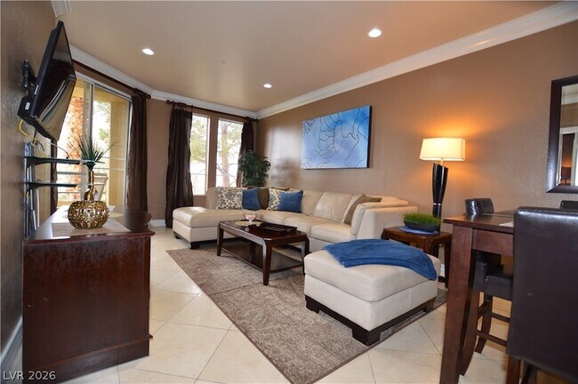 Building Photo - 210 E Flamingo Rd