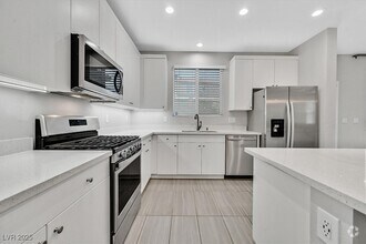 Building Photo - 3065 Concepcion Ct