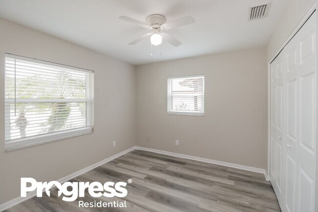 Building Photo - 1604 Stonehaven Way
