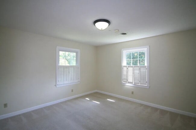Building Photo - - WONDERFUL 2-STORY HOME IN WALNUT CREEK *SPRING CREEK SCHOOL DISTRICT* -