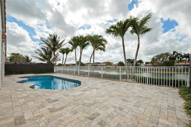 Building Photo - 15962 SW 62nd St