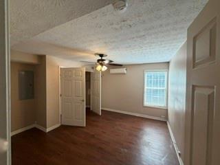 Building Photo - 4711 Deer Crossing Ct