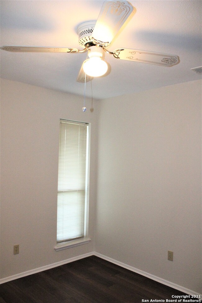 Building Photo - 5314 Peppermint Ln