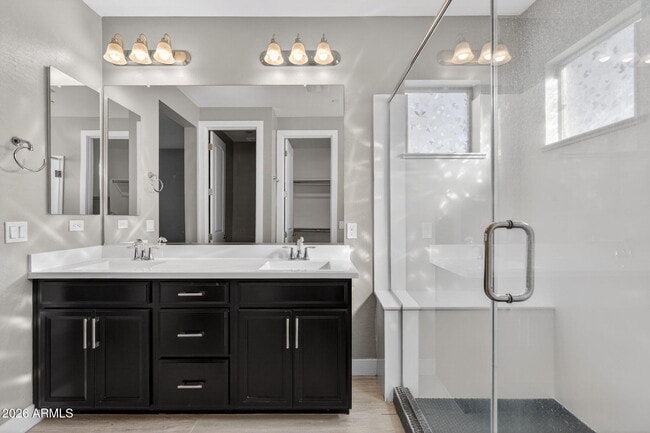 Building Photo - 3925 E Megan St