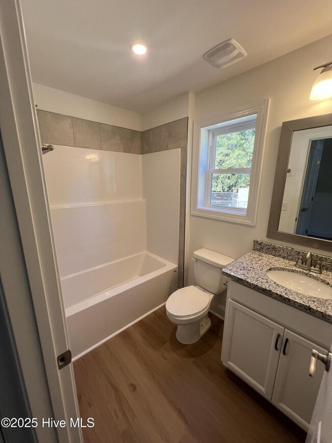 Building Photo - 257 Townhome Ln