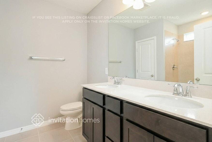 Building Photo - 631 Mariana Ct