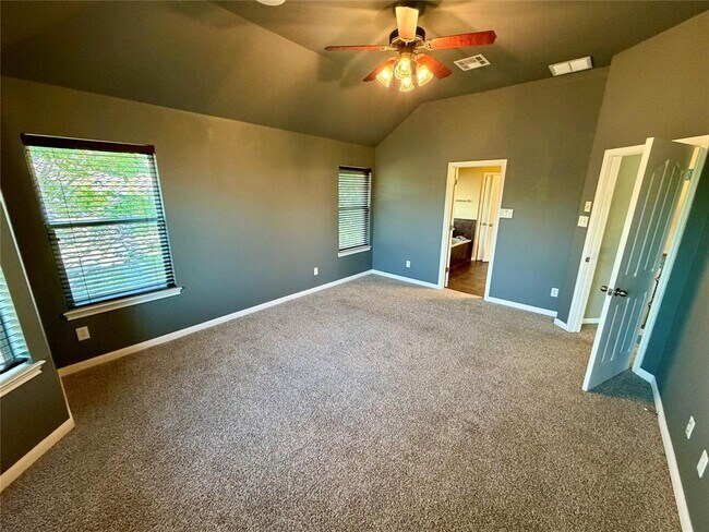 Building Photo - 3713 Broadwinged Hawk Cove