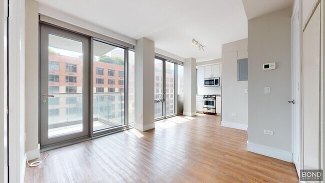 Building Photo - 237 E 34th St