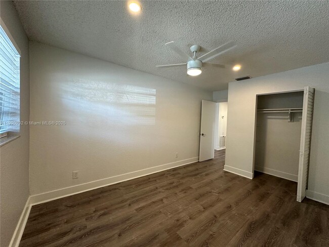 Building Photo - 108 NW 1st St