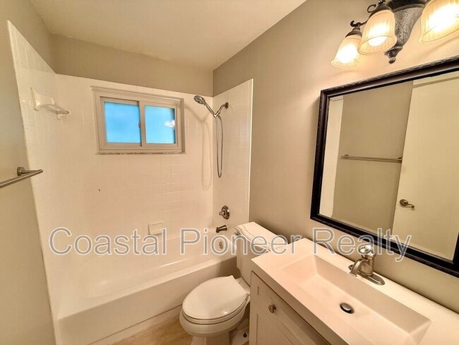 Building Photo - 8723 Imperial Ct