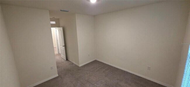 Building Photo - 1410 Isleta Lp