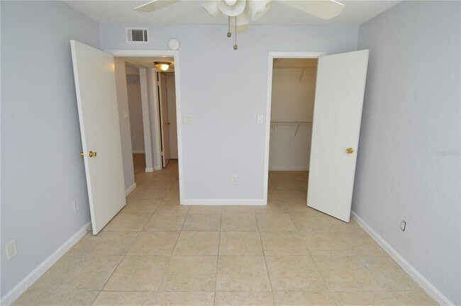 Building Photo - 8645 Fancy Finch Dr