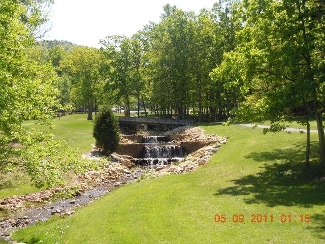 Building Photo - 250 Bobcat Ln