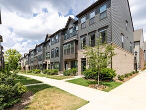 Building Photo - 413 Spearfield Ln