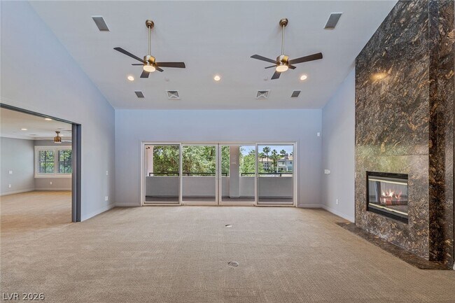 Building Photo - 41 Cascade Creek Ln