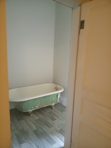 Building Photo - 311 S Pierce St