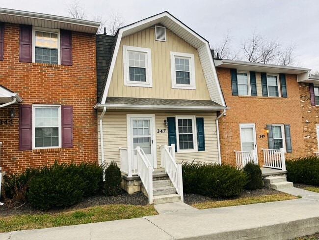 Primary Photo - 2 Bedroom, 1.5 Bath Townhouse