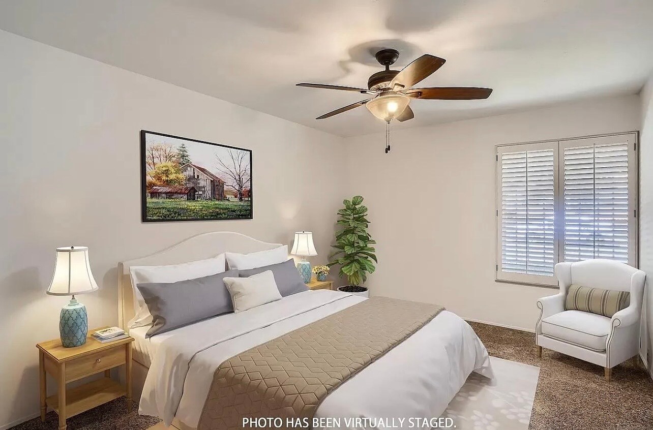 Building Photo - 10705 Caminito Bravura