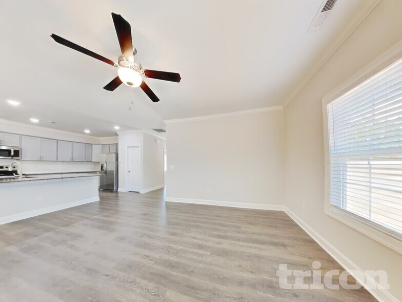Building Photo - 89 D L Phillips Ln