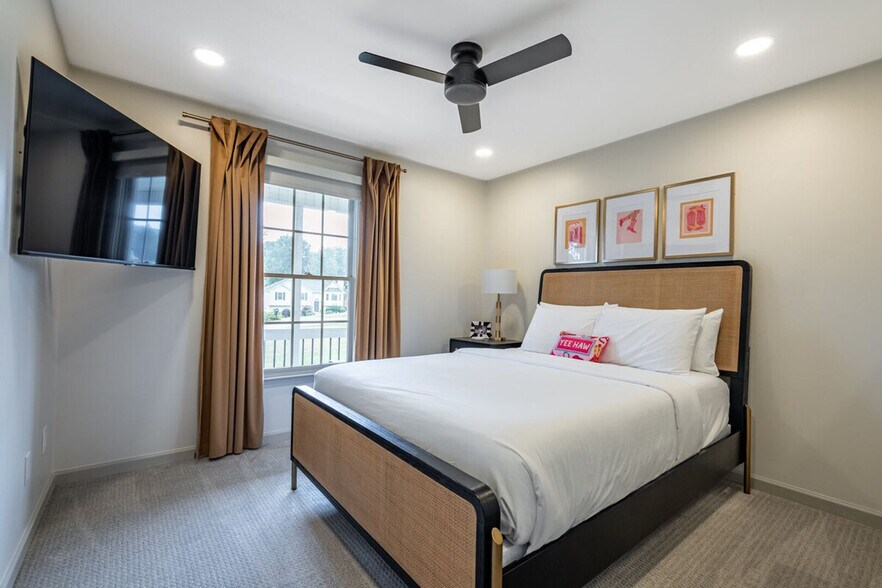 Building Photo - 171 Sugar Hill Rd